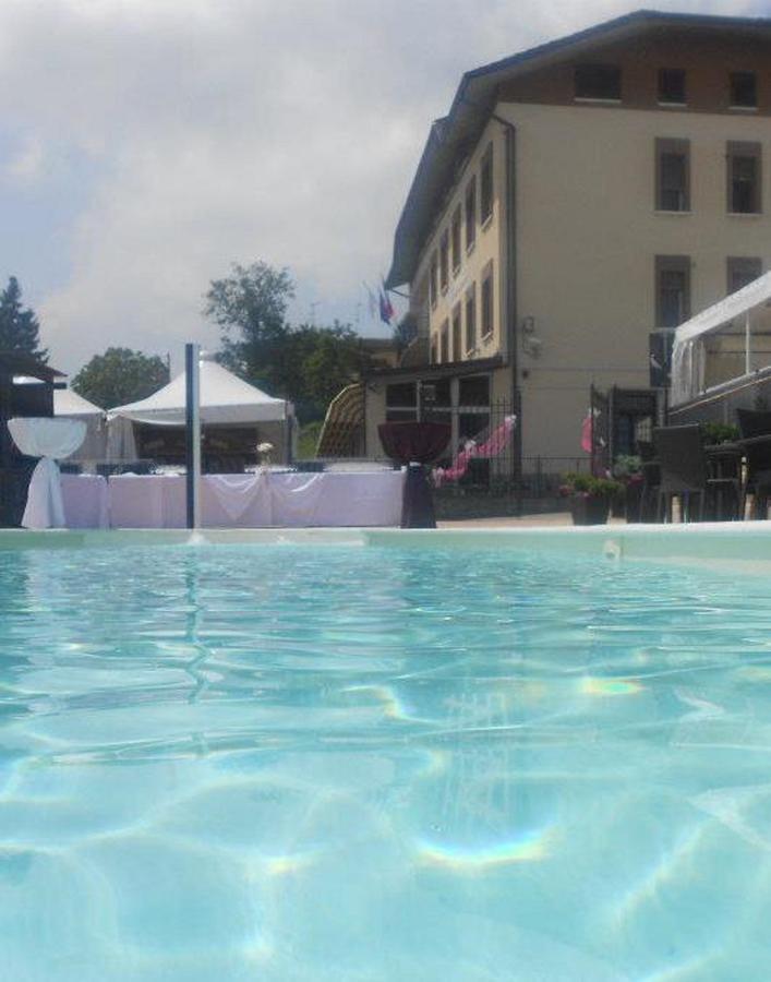 Albergo Ristorante Miramonti Toano Buitenkant foto